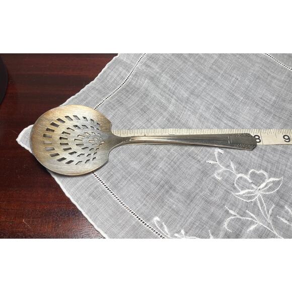 Oneida Wm. A. Rogers Triple Tomato Server - Picture 1 of 4